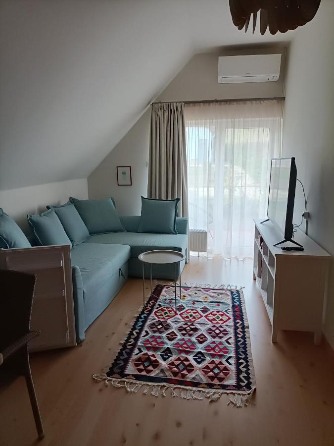 Pahok Apartmanhaz Alsopahok Apartment Bagian luar foto